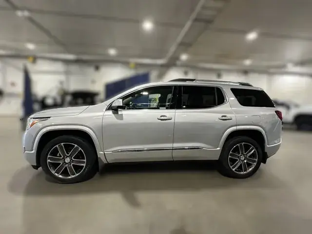 GMC Acadia 2019 photo 2