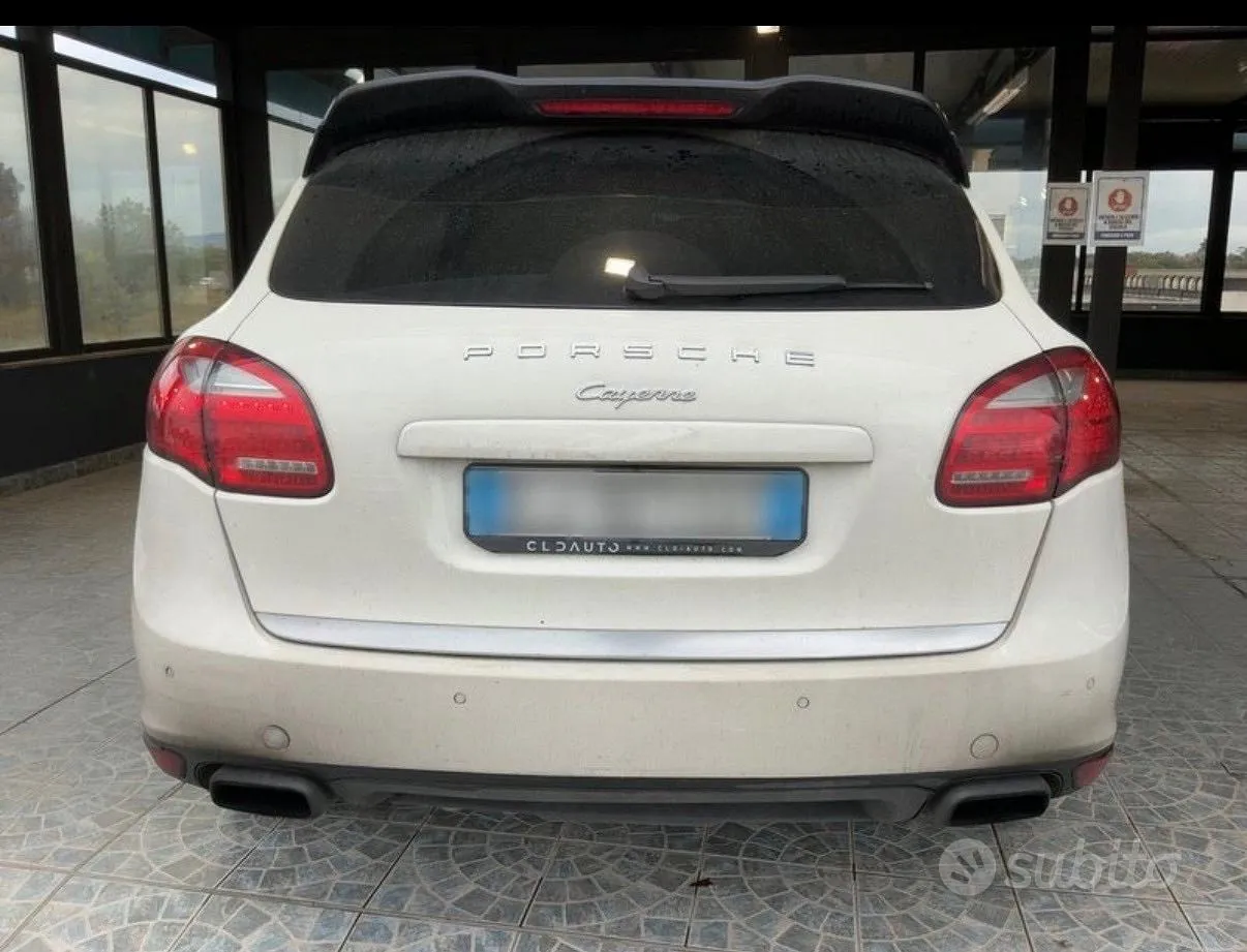 Porsche Cayenne 2011 photo 5