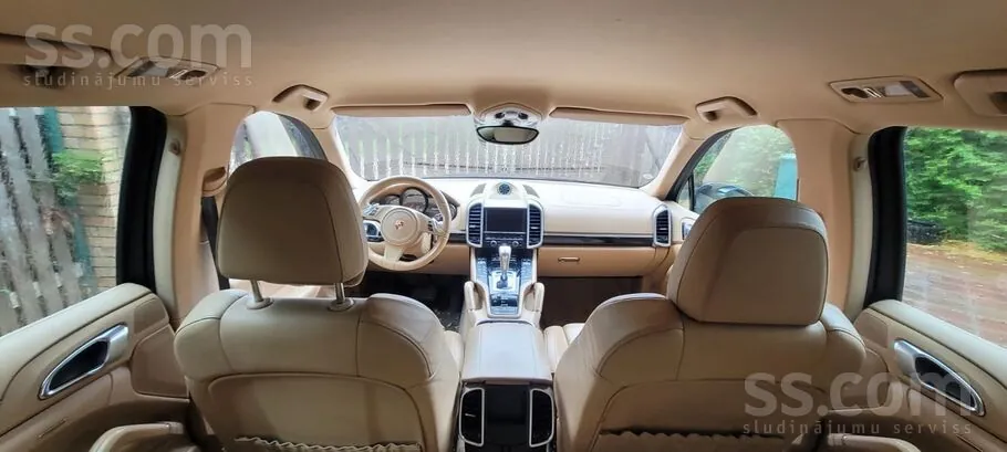 Porsche Cayenne 2013 photo 3