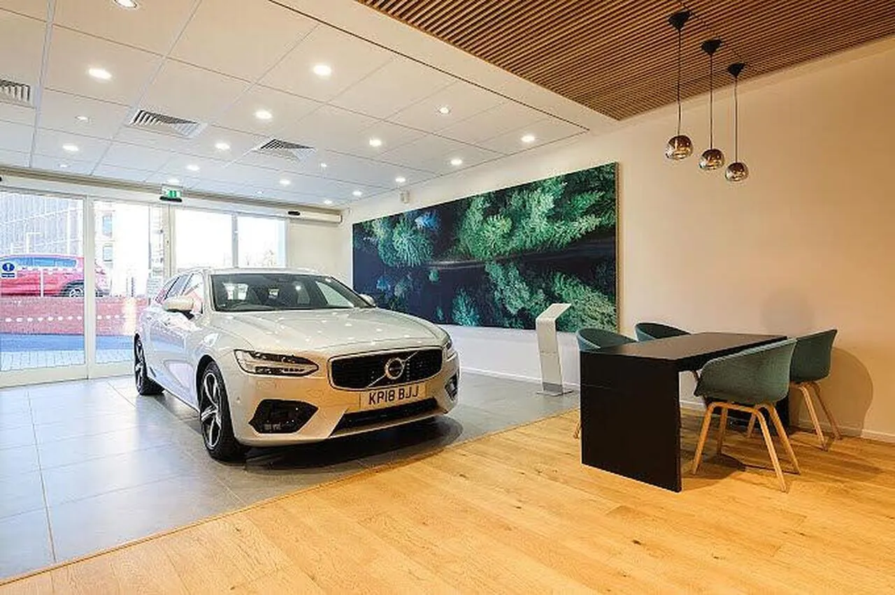 Volvo Xc40 2023 photo 5