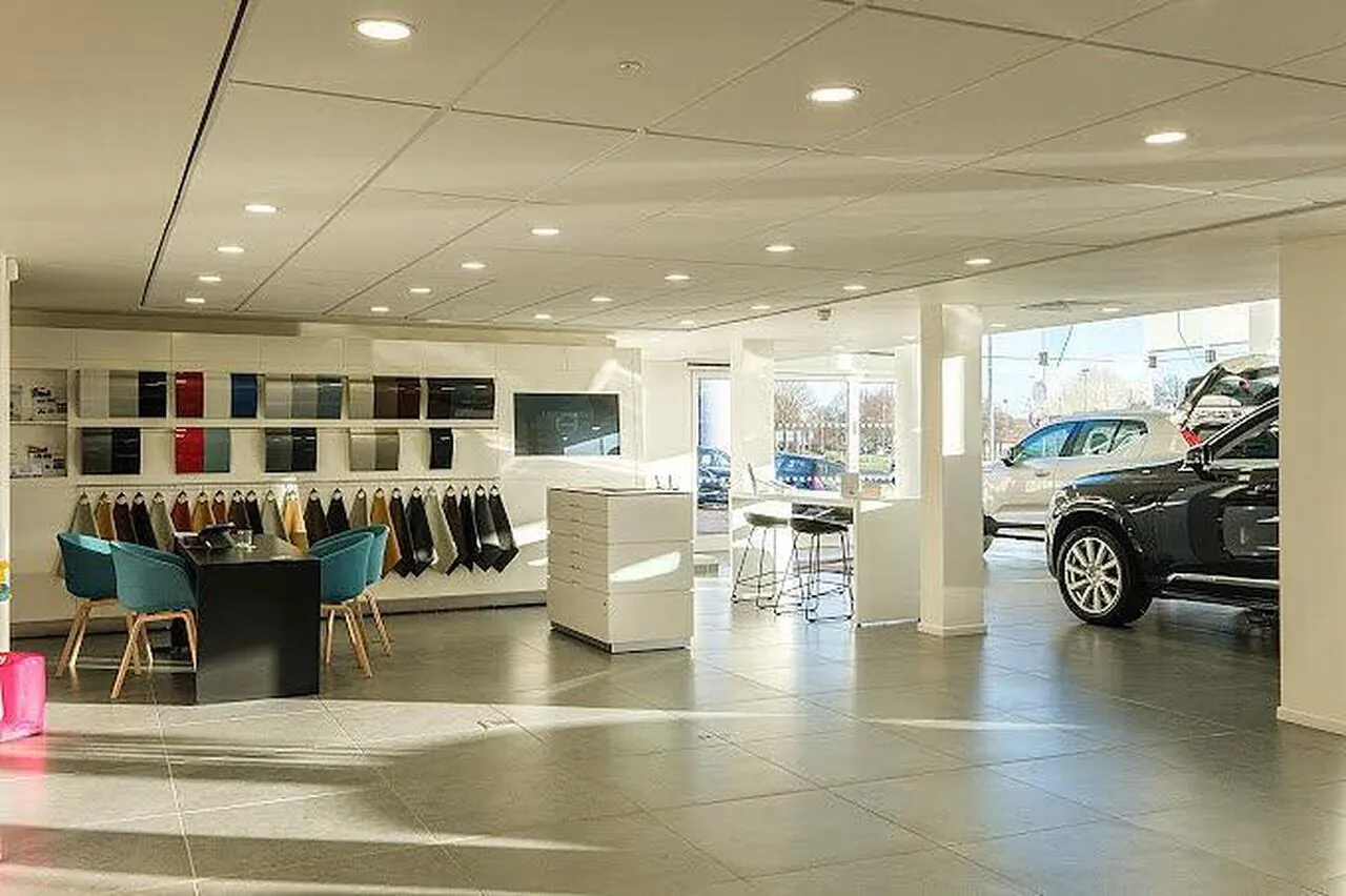 Volvo Xc40 2023 photo 3