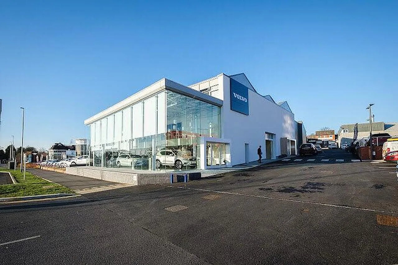 Volvo Xc40 2023 photo 2