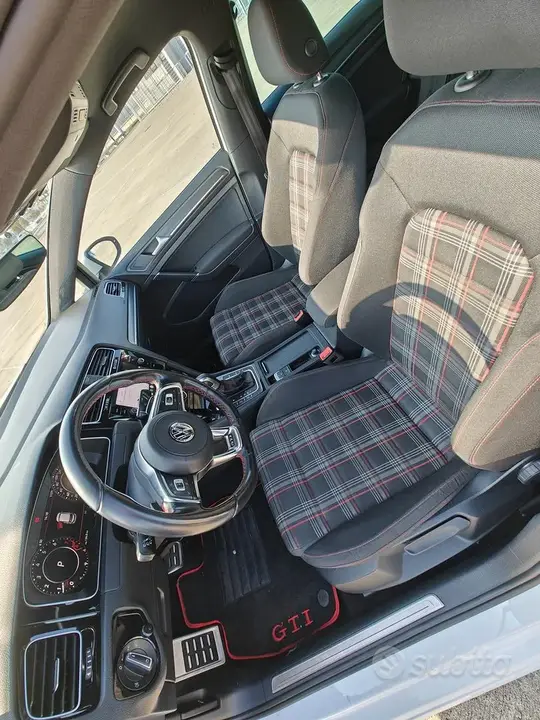 Volkswagen Golf Gti 2022 photo 4
