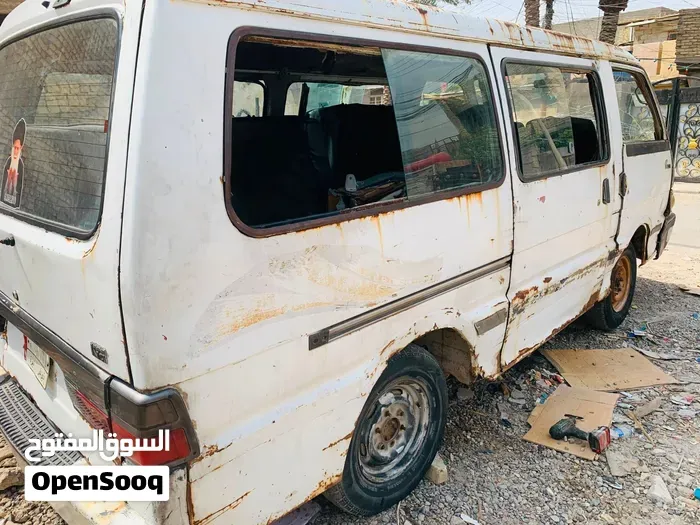 Kia Besta 1992 photo 4