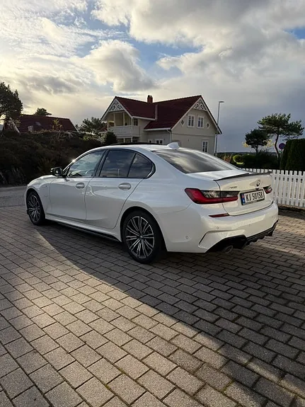 BMW 330E 2021 photo 3