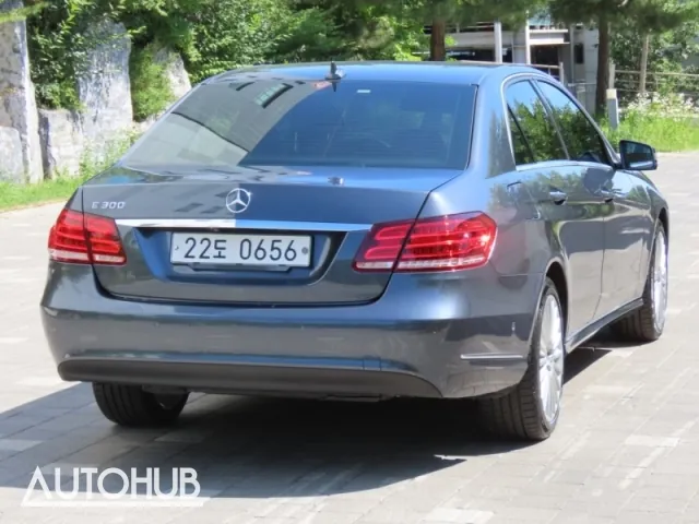 Mercedes-Benz E-Class 2016 photo 3