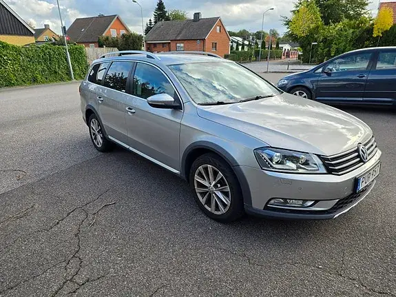 Volkswagen Passat Alltrack 2015 photo 2