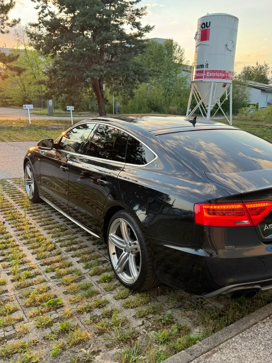 Audi A5 2013 photo 3