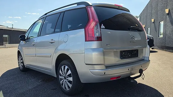 Citroen Grand C4 Picasso 2012 photo 4