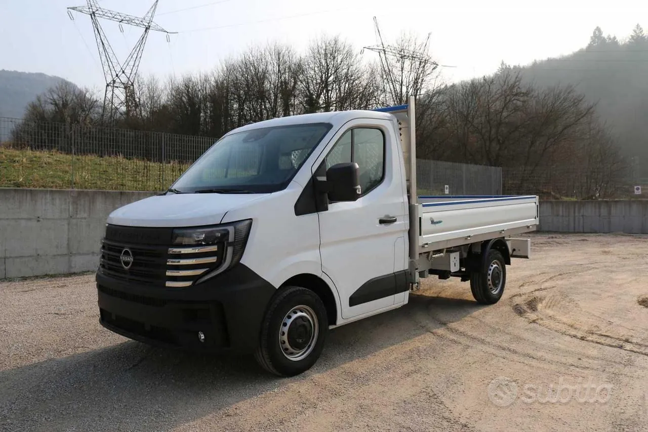 Nissan Interstar