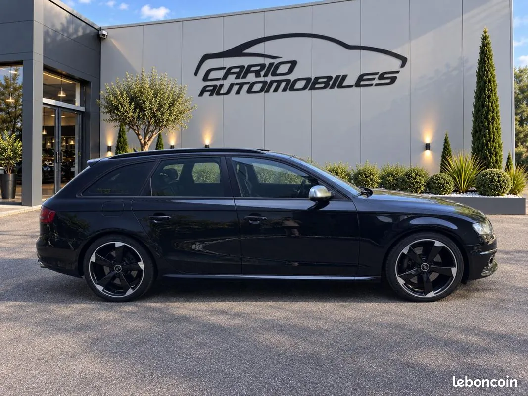 Audi S4 2010 photo 5