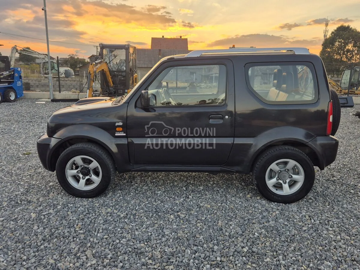 Suzuki Jimny 2008 photo 2