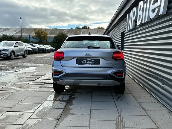 Audi Q2 2021 photo 4