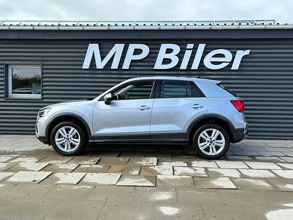 Audi Q2 2021 photo 2