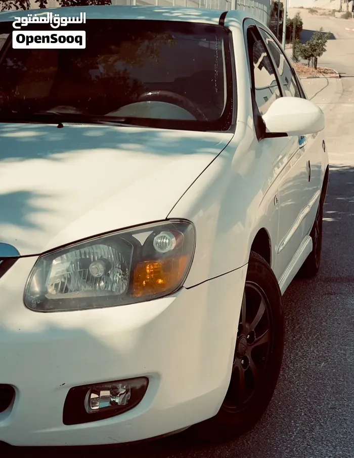 Kia Cerato 2008 photo 4