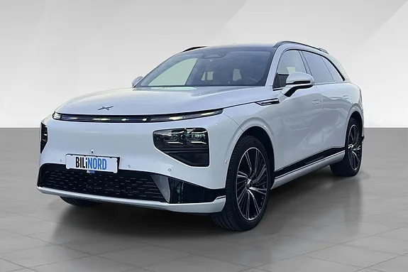 Xpeng G9 2023 photo 3