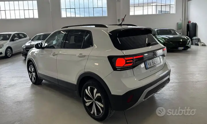 Volkswagen T-Cross 2025 photo 3