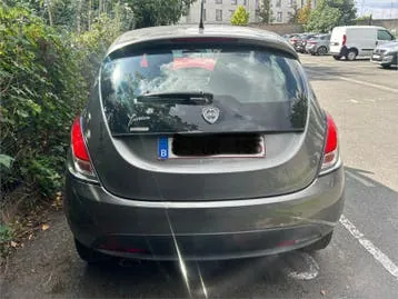 Lancia Ypsilon