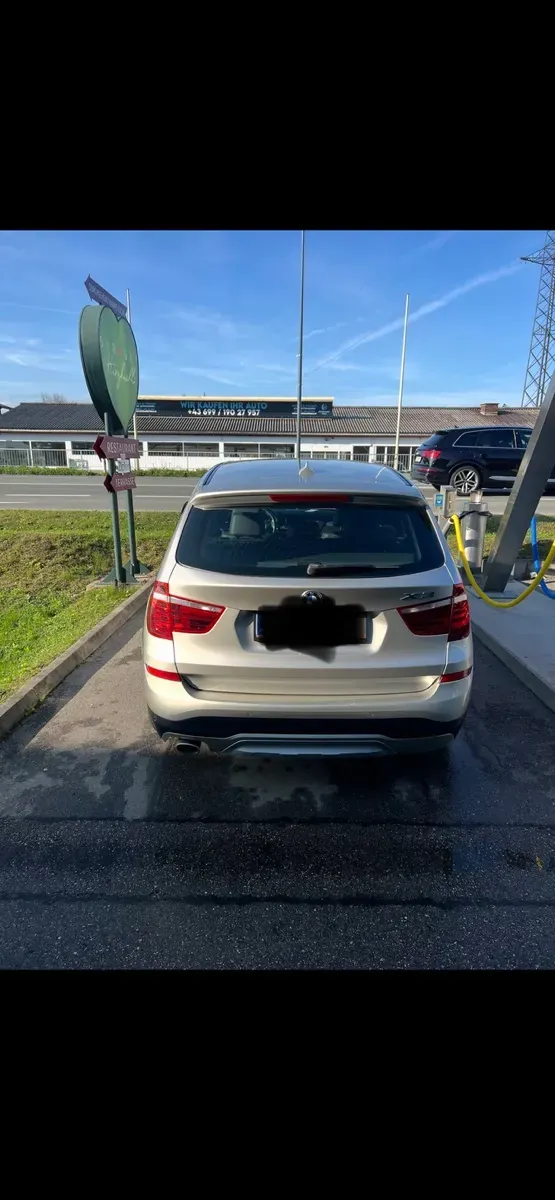 BMW X3 2017 photo 2