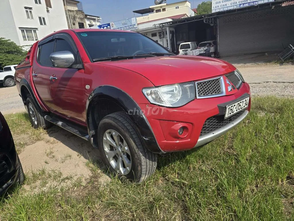 Mitsubishi Triton 2012 photo 5