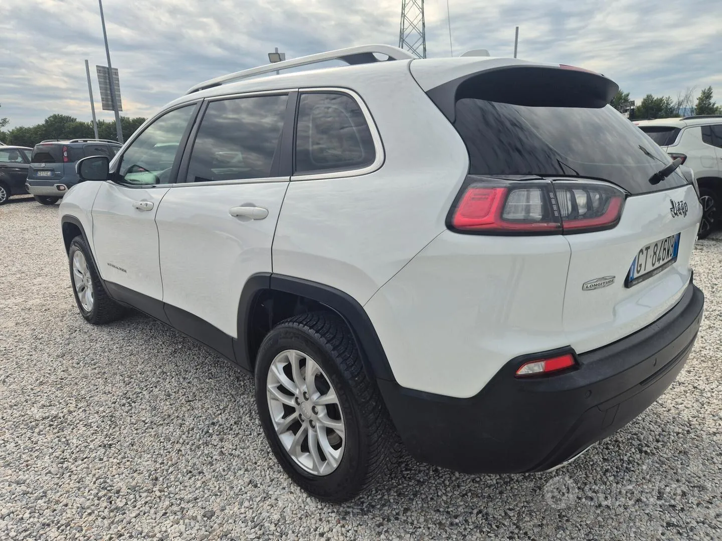 Jeep Cherokee 2019 photo 4