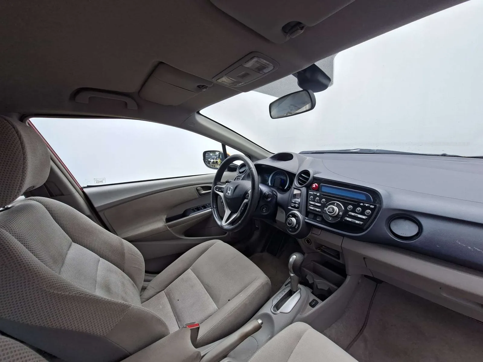 Honda Insight 2010 photo 3