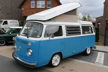Volkswagen T2B Westfalia
