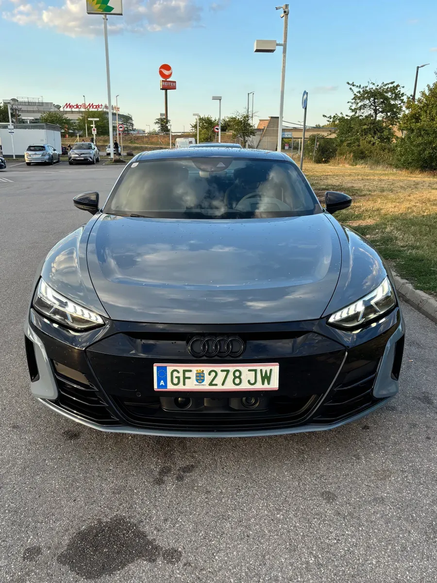 Audi E-Tron Gt 2022 photo 2