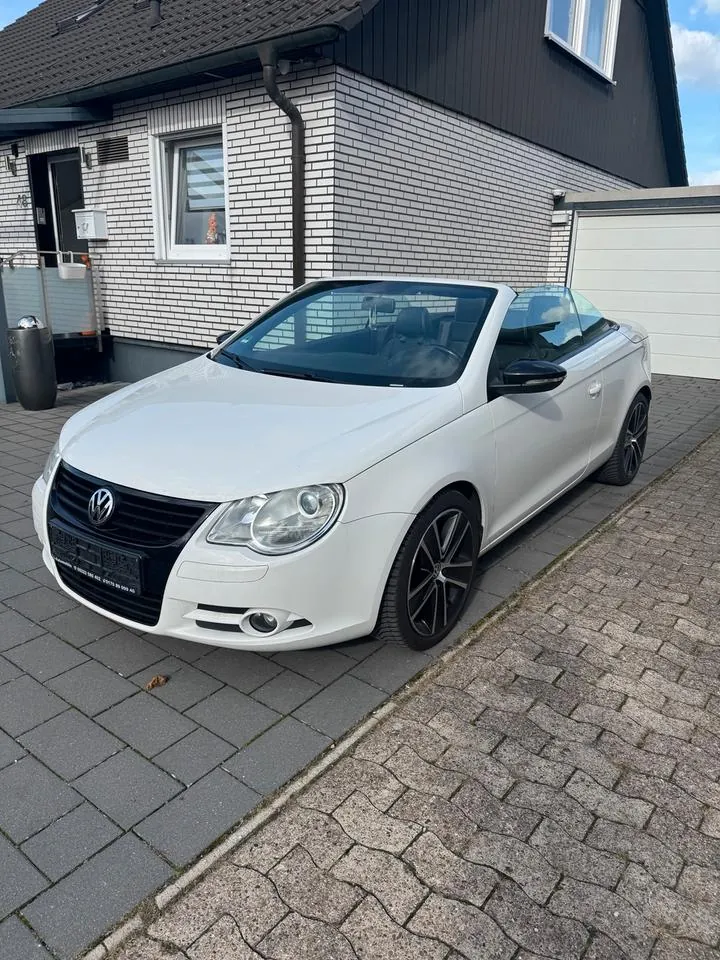 Volkswagen Eos