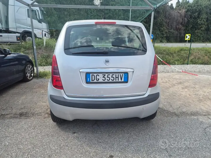 Lancia Musa 2007 photo 4