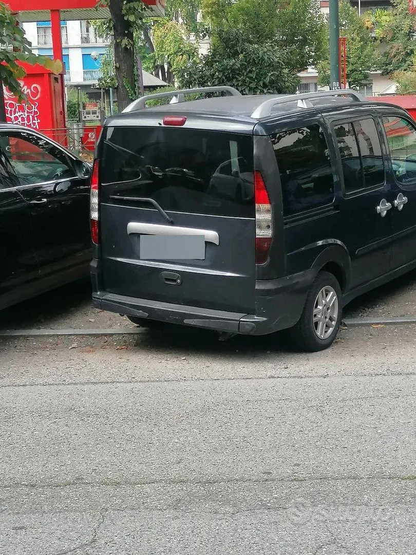 Fiat Doblò 2005 photo 2
