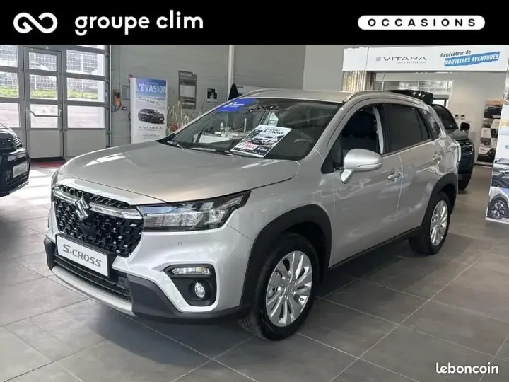 Suzuki S-Cross