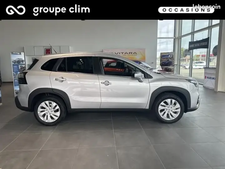 Suzuki S-Cross 2026 photo 3