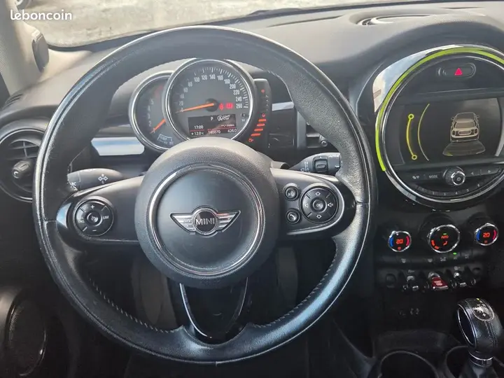 Mini Cooper 2015 photo 4