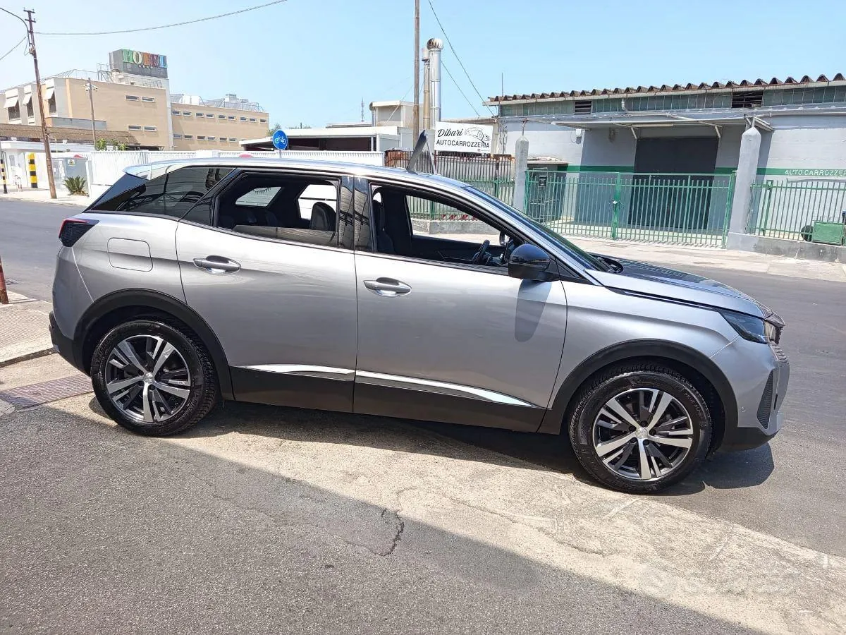 Peugeot 3008 2023 photo 5