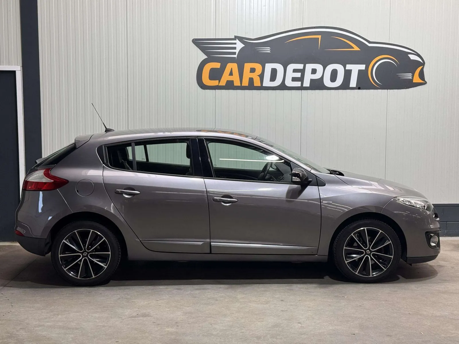 Renault Megane 2013 photo 4