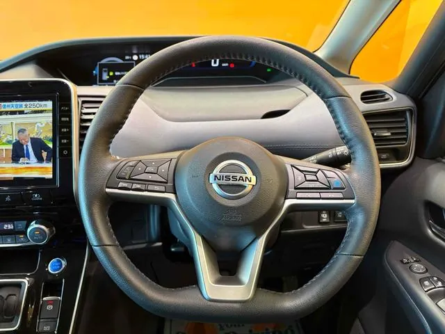 Nissan Serena 2022 photo 3