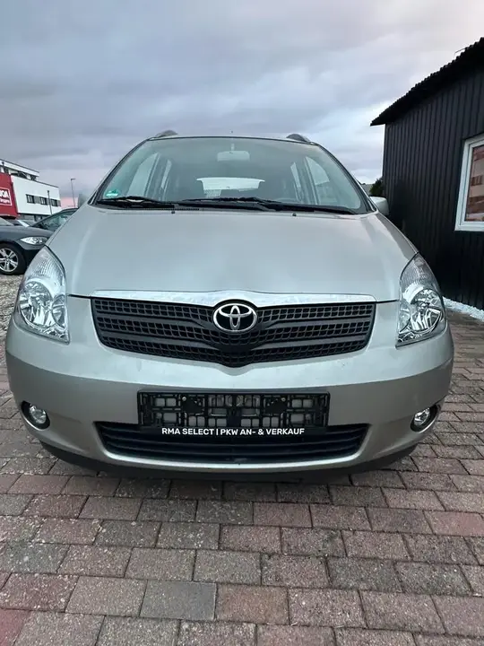 Toyota Corolla Verso