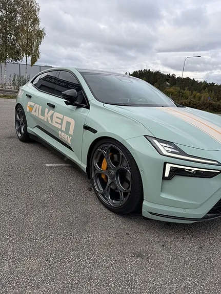 Polestar 4 2026 photo 3