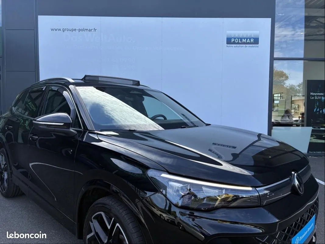 Volkswagen Tiguan 2025 photo 2
