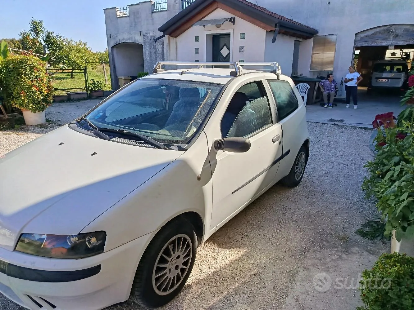 Fiat Punto 2001 photo 2