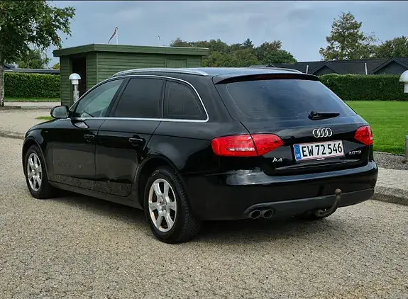 Audi A4 2009 photo 3