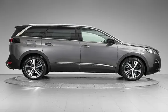 Peugeot 5008 2018 photo 5