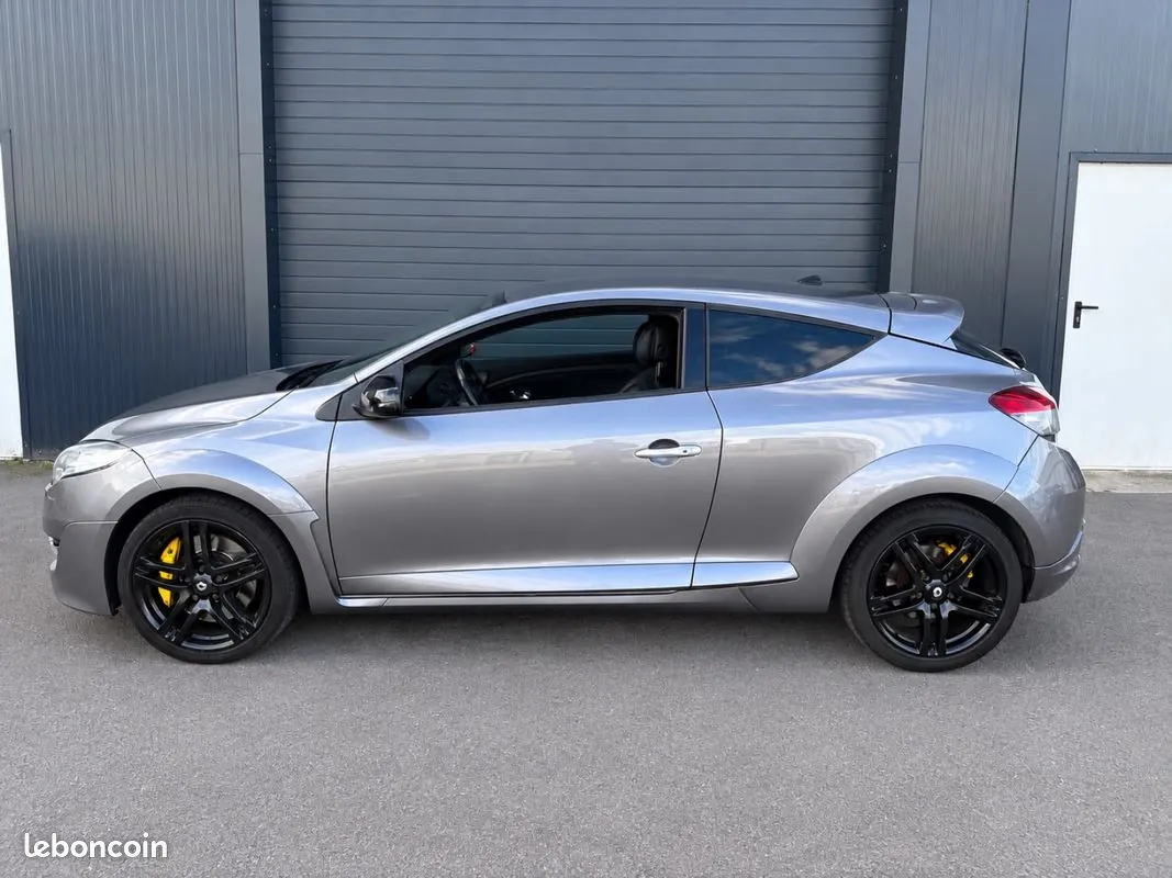 Renault Megane 2011 photo 4