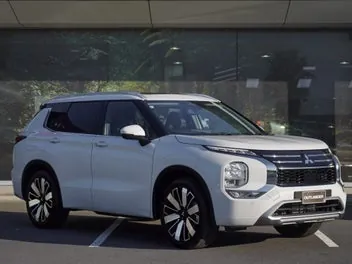 Mitsubishi Outlander 2026 photo 2