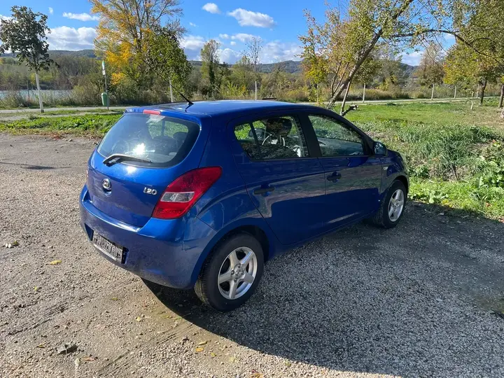 Hyundai I20 2012 photo 3
