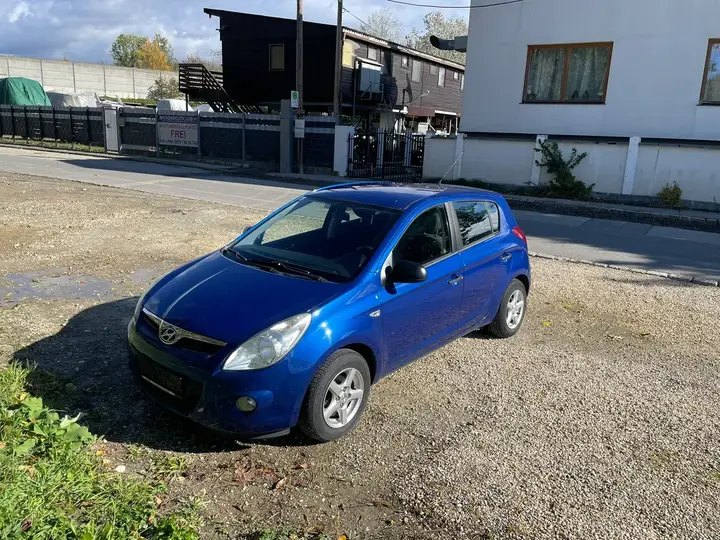 Hyundai I20