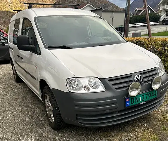 Volkswagen Caddy Maxi 2010 photo 2
