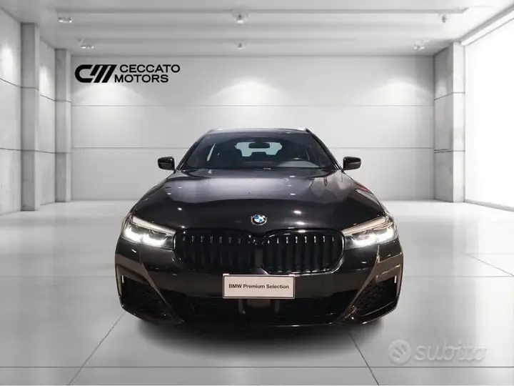 BMW 5 Series 2021 photo 2