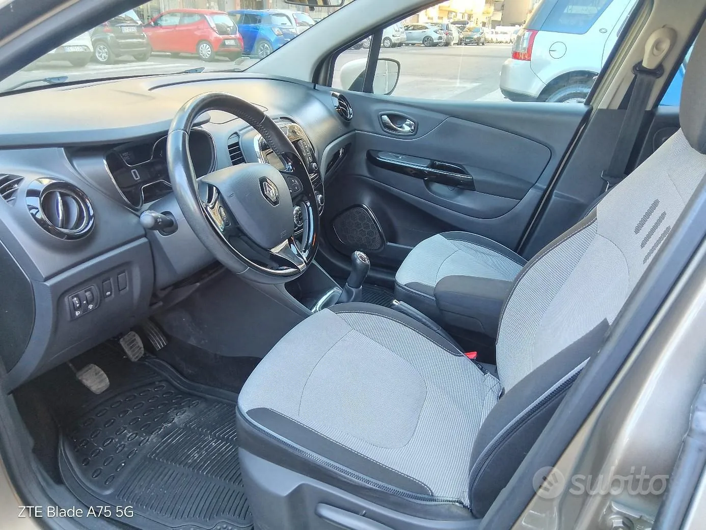 Renault Captur 2015 photo 5